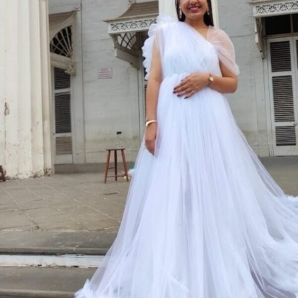 Elegant White Maternity Tulle Gown
